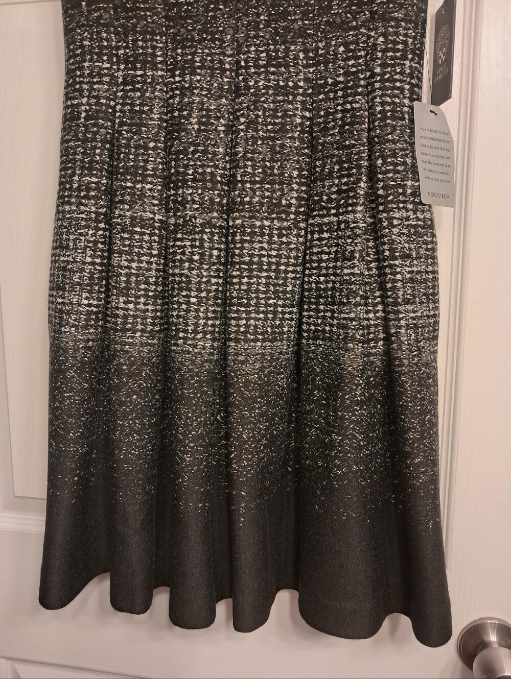 NWT Vince Camuto Nordstroms Womens Black White Gray Sleeveless Lined Dress - Picture 9 of 9